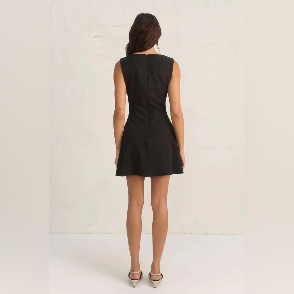 Mon Renn Yarah Black Mini Dress Size Small NWT Classic Silhouette - Picture 3 of 4
